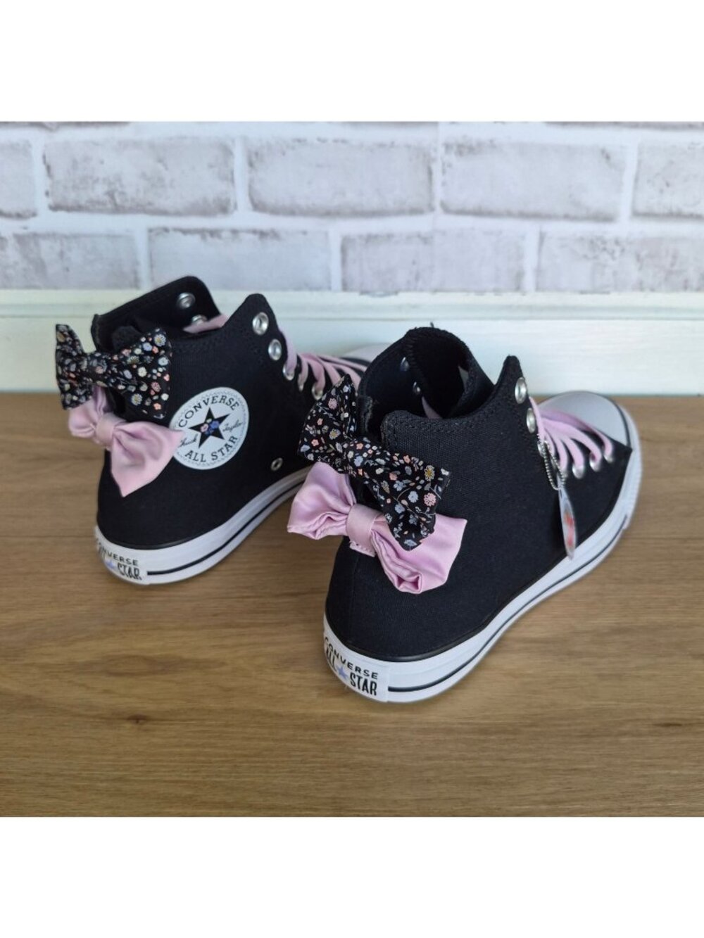 ⭐Converse Chuck Taylor Floral 2 Bows Hi Sz 11 Women's Shoes Black Pink A19824F